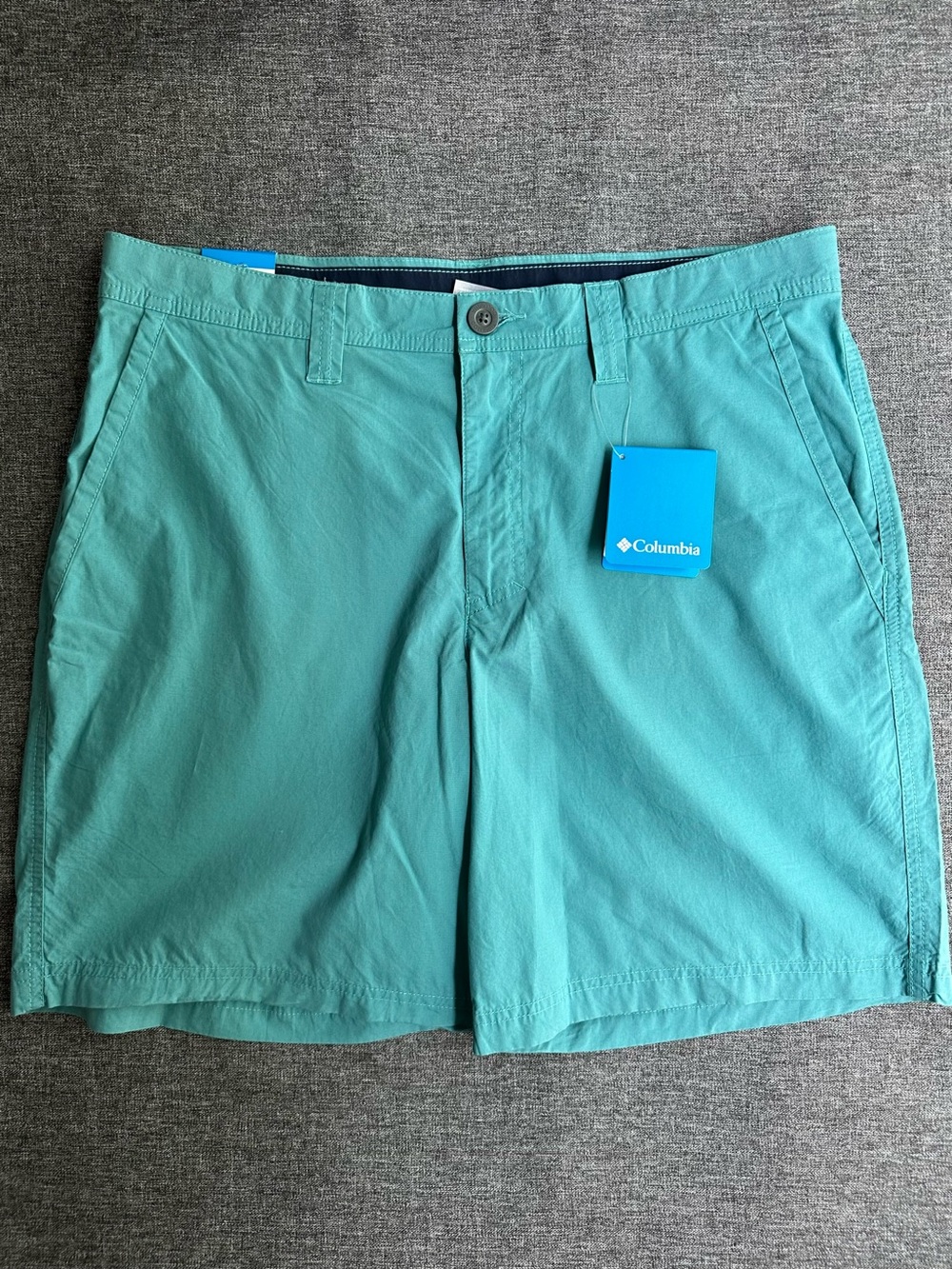 NWT Columbia Men’s Washed Out Shorts 8” Cotton Chino Aqua Teal Blue 1491953 34